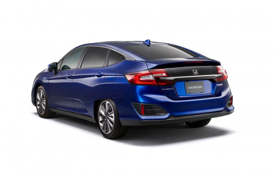  Honda Clarity Plug-In Hybrid 2018 года  (JP) (фото 2 из 11)